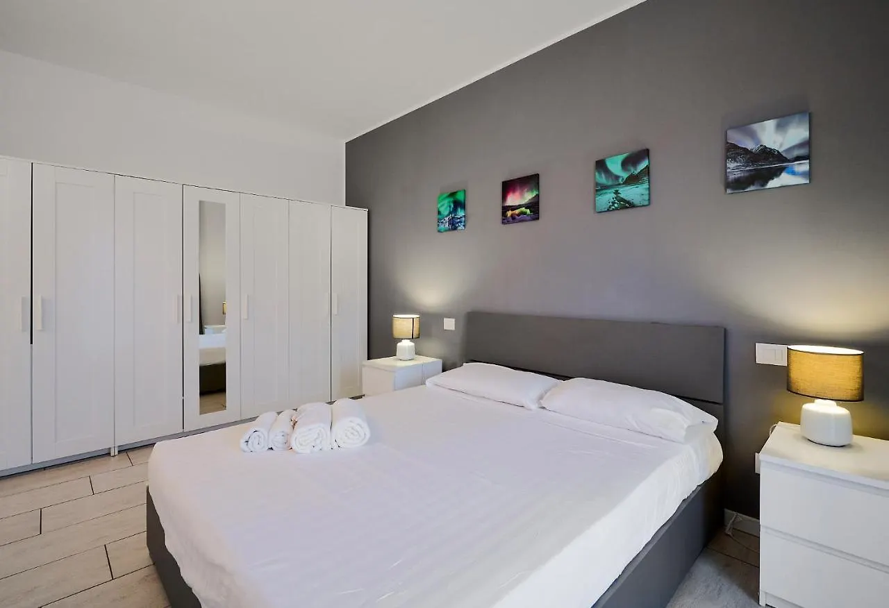 Xenia Apartments - New And Bright Urban Housing Milan