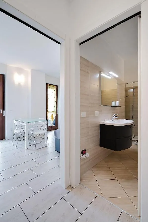 Xenia Apartments - New And Bright Urban Housing Milan Italy